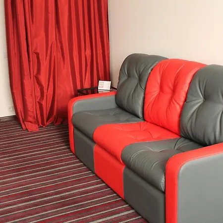 Hotel Kalyna Kharkiv Room photo